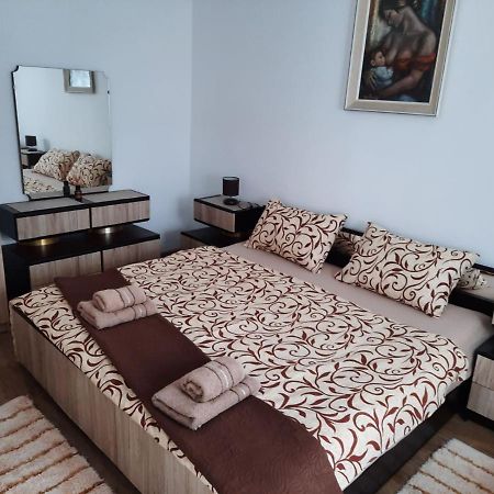 App Vito Apartment Selce Bagian luar foto