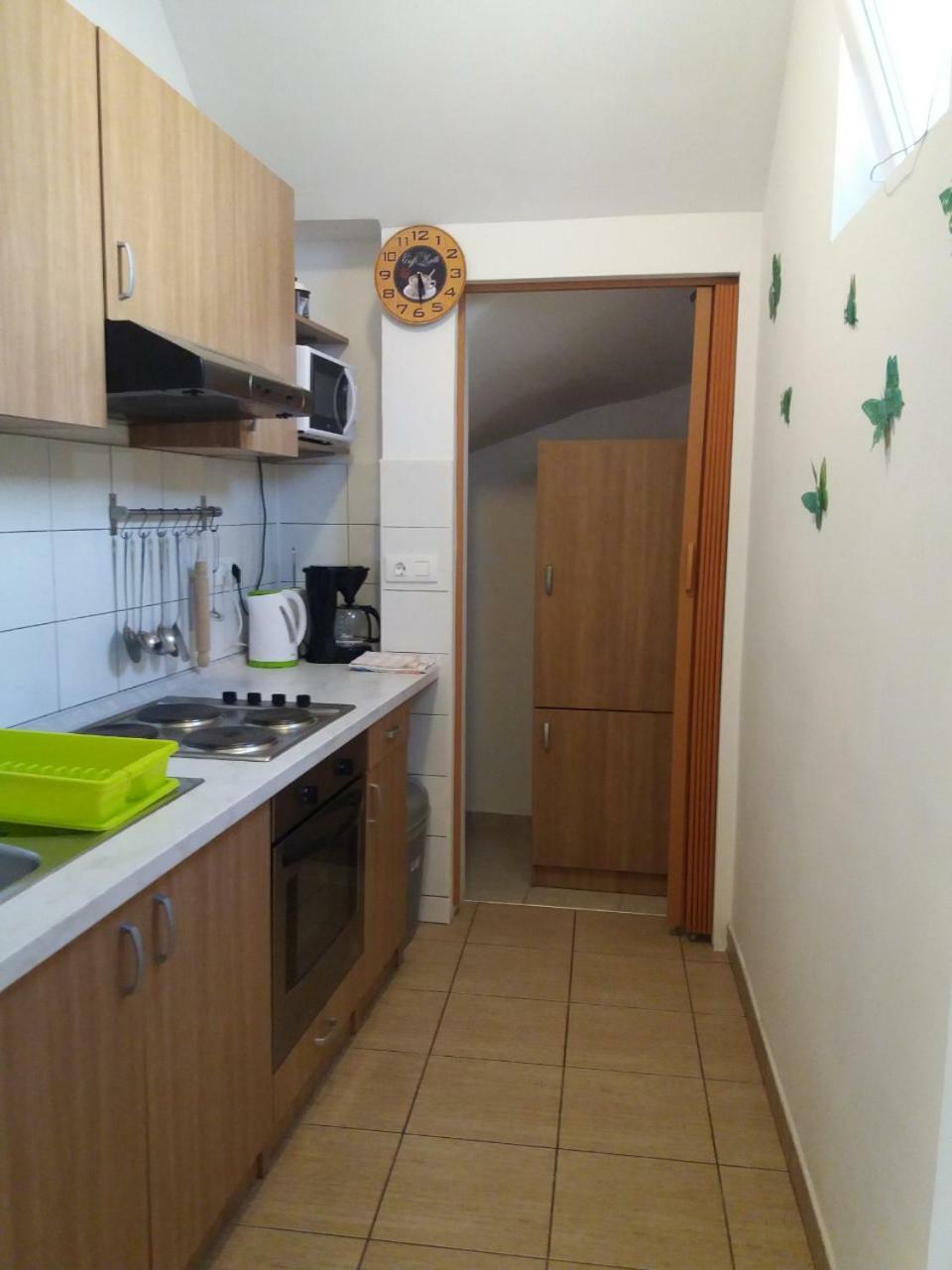 App Vito Apartment Selce Bagian luar foto